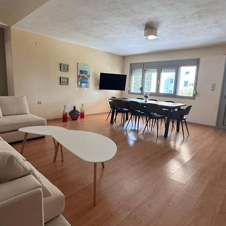 Daphne Di Palio Apartment Palaiontsiflikion Exterior photo