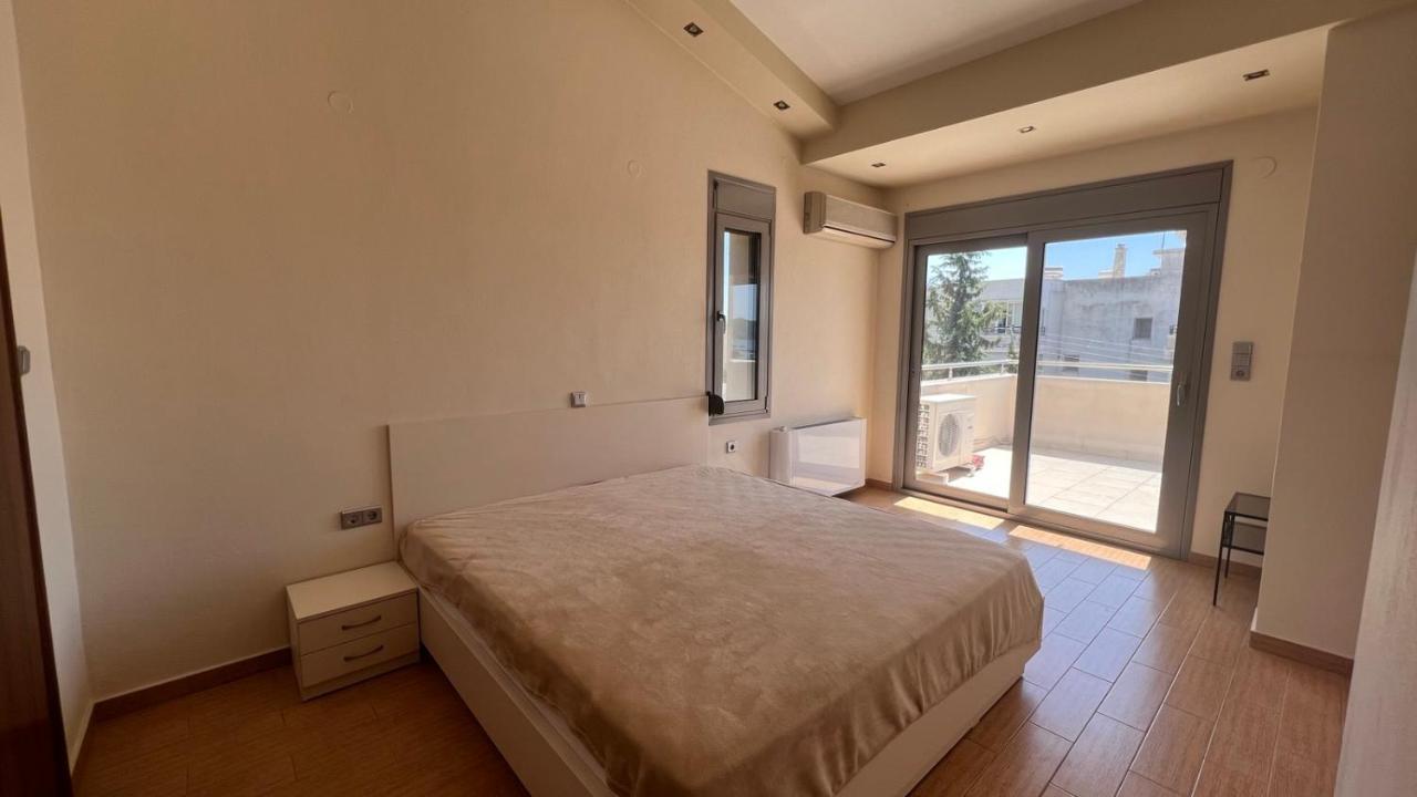 Daphne Di Palio Apartment Palaiontsiflikion Exterior photo